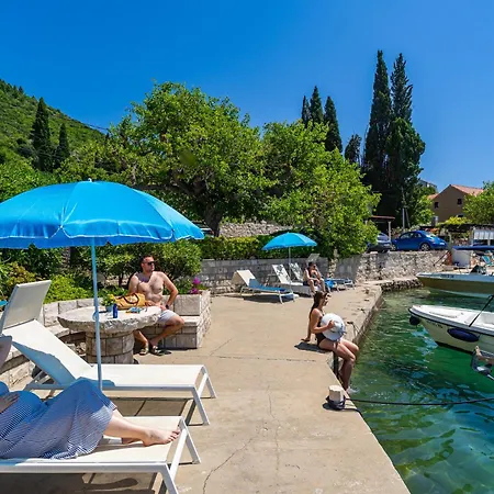 Marija - Waterfont With Sunbeds! Unique Zaton (Dubrovnik-Neretva)