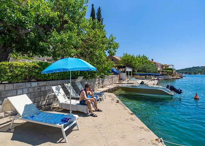 Marija - Waterfont With Sunbeds! Unique Zaton (Dubrovnik-Neretva)