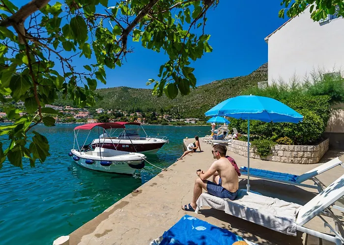 Marija - Waterfont With Sunbeds! Unique *