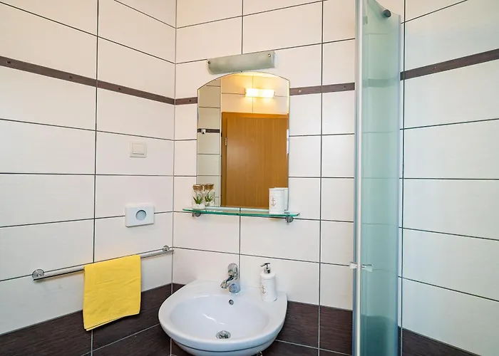 Marija - Waterfont With Sunbeds! Unique *